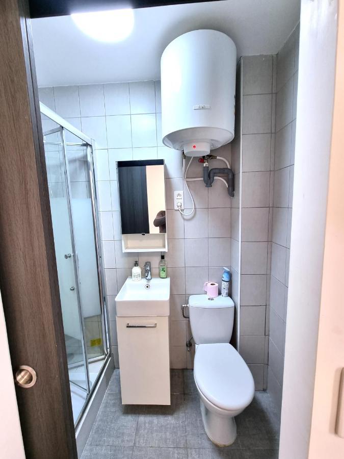 Appartement Tout Confort A Лил Екстериор снимка